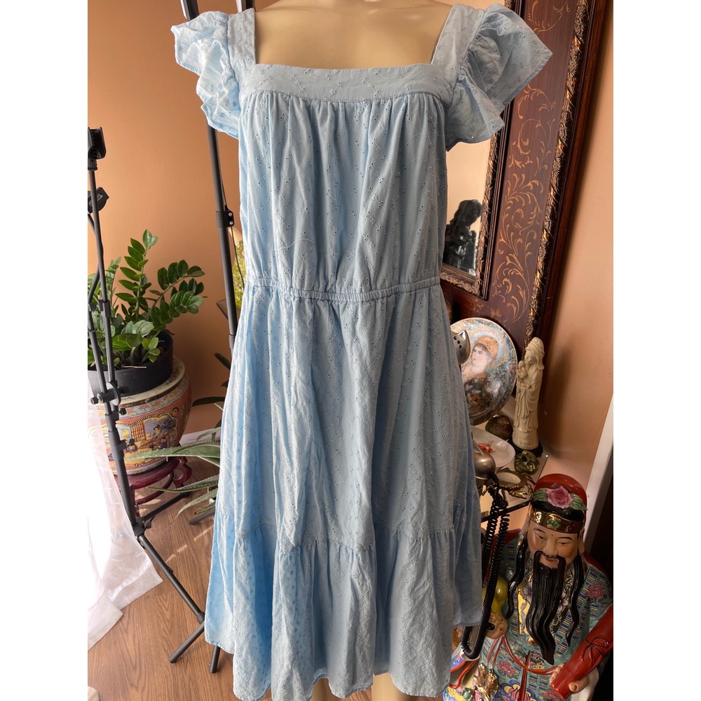 Harlow & Rose Light Blue Eyelet Midi Dress Square Neck Ruffle Sleeve Medium